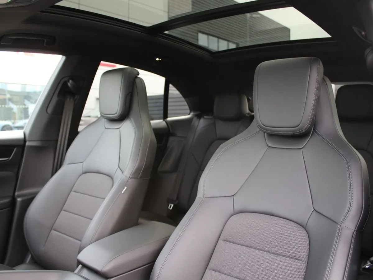 Porsche Macan Electric - Image 4