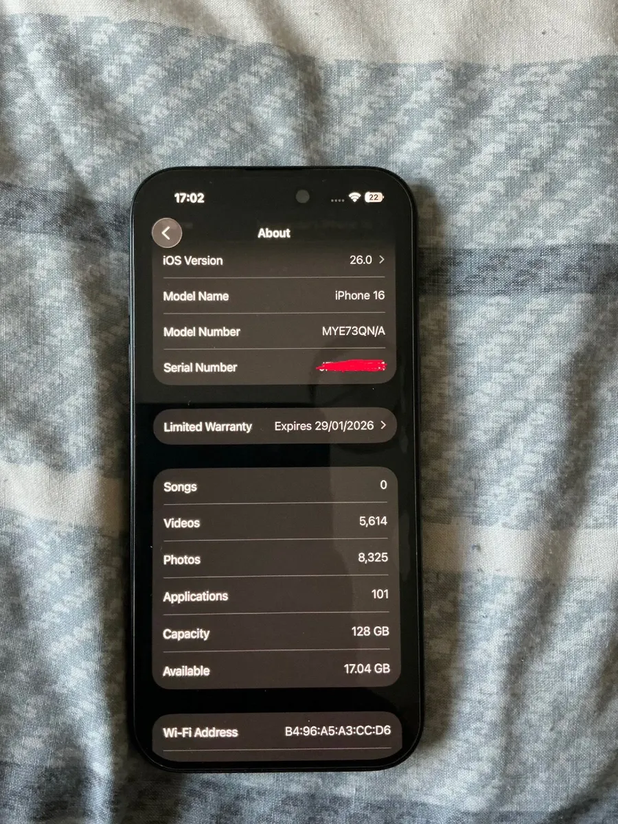 iPhone 16 - Image 2