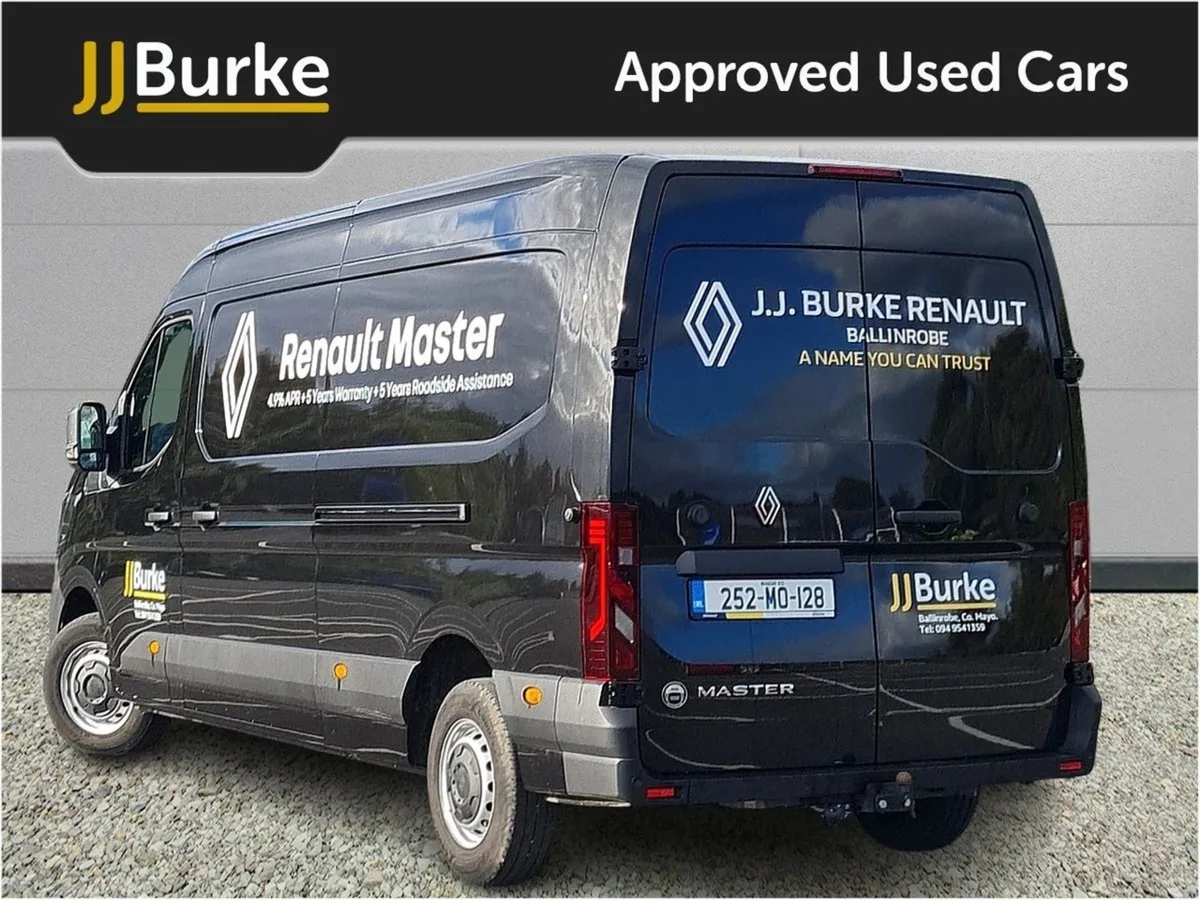 Renault Master FWD Lm35 Blue DCI 130 Advance - Image 4