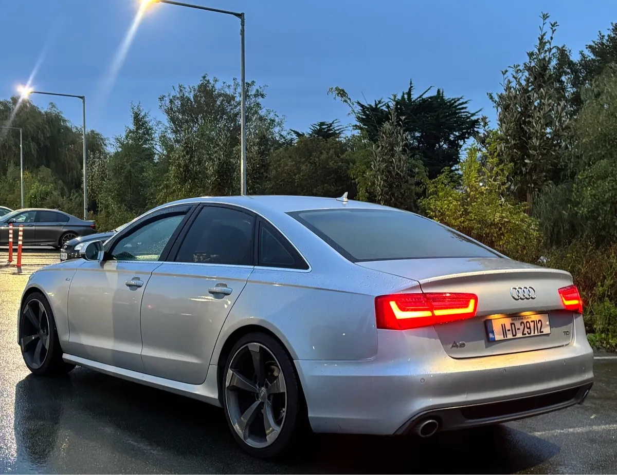 Car - Image 1