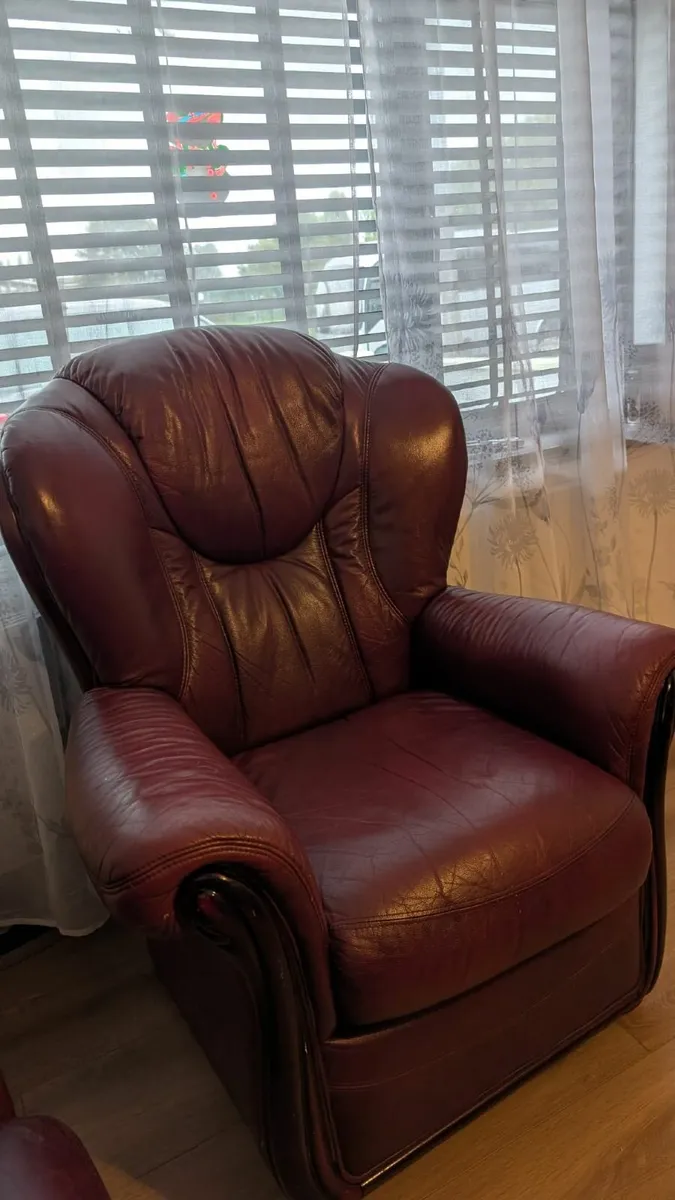 3-Piece Genuine Leather Sofa Set - Image 3