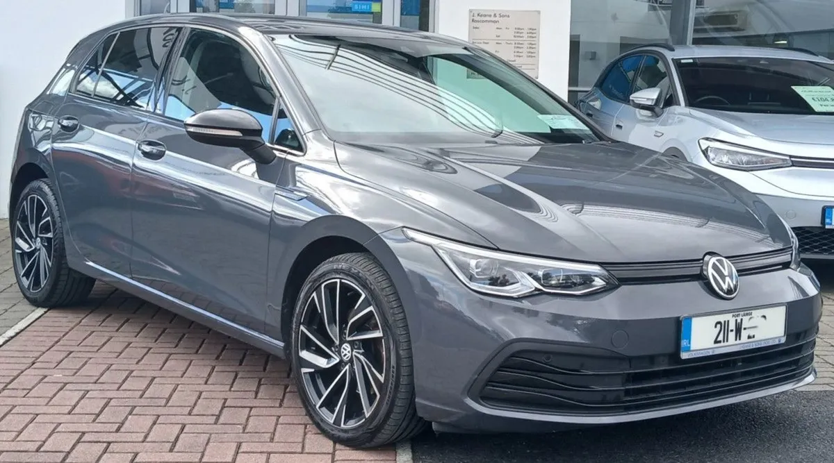 Volkswagen Golf Style 2.0 TDI 150HP DSG 2.0 TDI 1 - Image 1