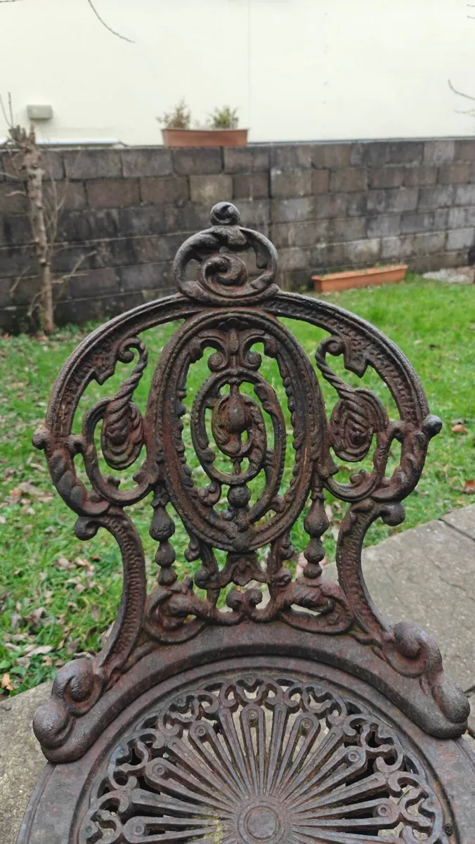 Antique Cast Iron Garden Furniture - Image 2