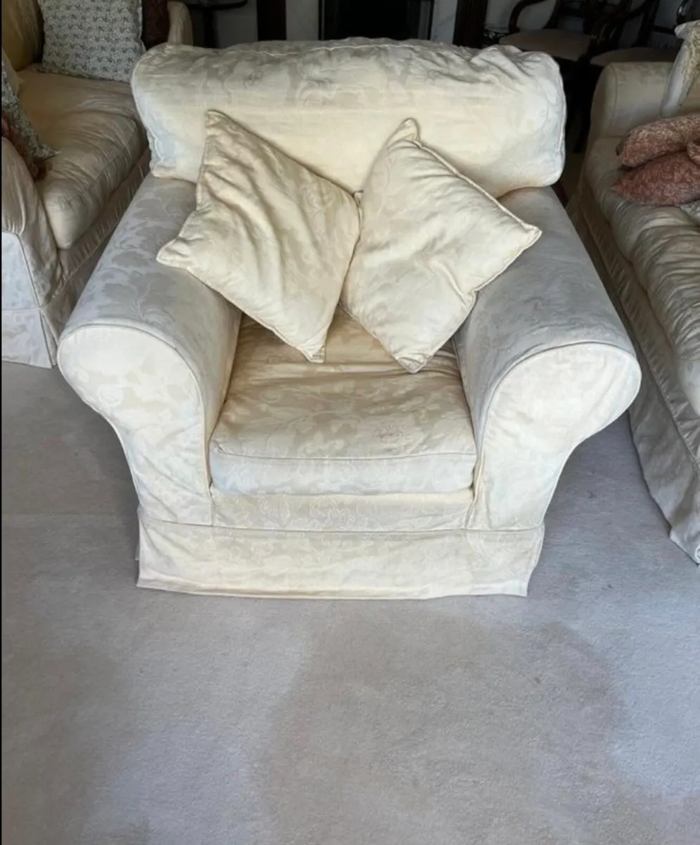 Armchairs - Image 1