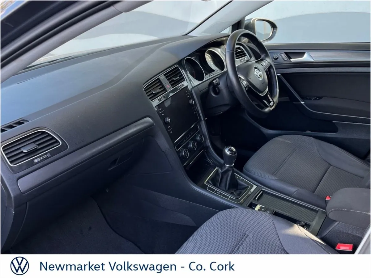 Volkswagen Golf 1.0tsi 115BHP Comfortline - Image 4