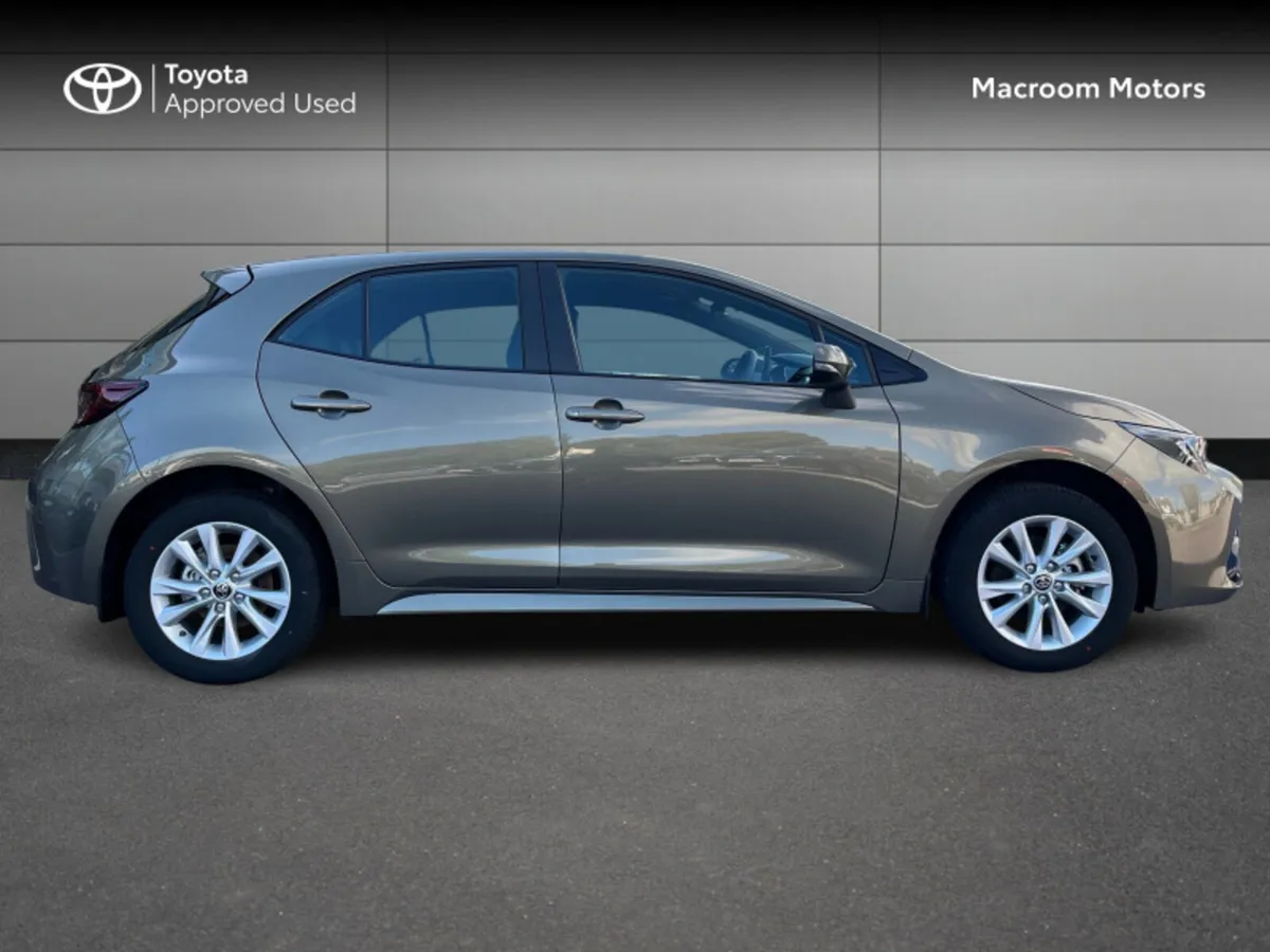 Toyota Corolla - Image 3