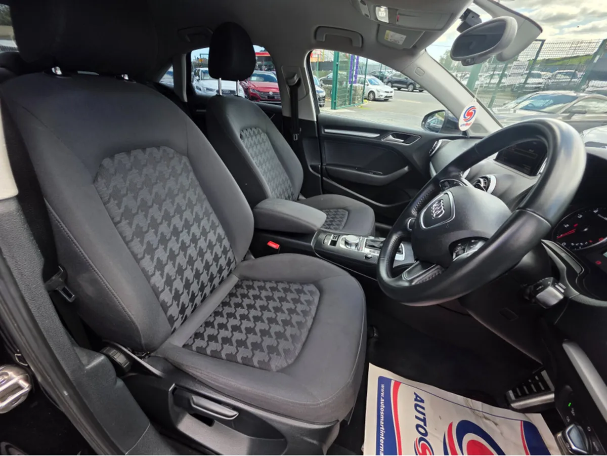 Audi A3 SALOON ( 152 REG 1.4 TFSI PRIVACY GLASS RE - Image 4