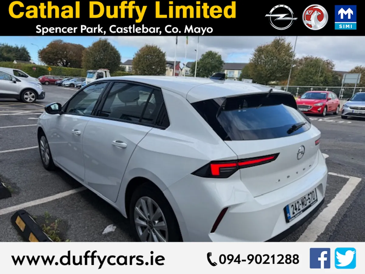 Opel Astra 5 DR HATCH SC 1.2I 110PS ** Finance Ava - Image 4