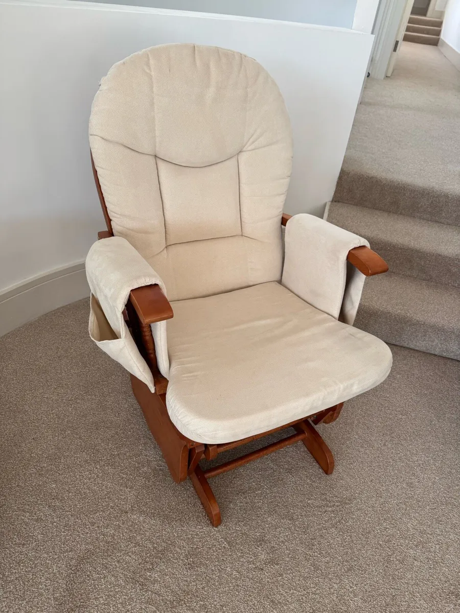 Nursery or bedroom rocking chair - Image 1