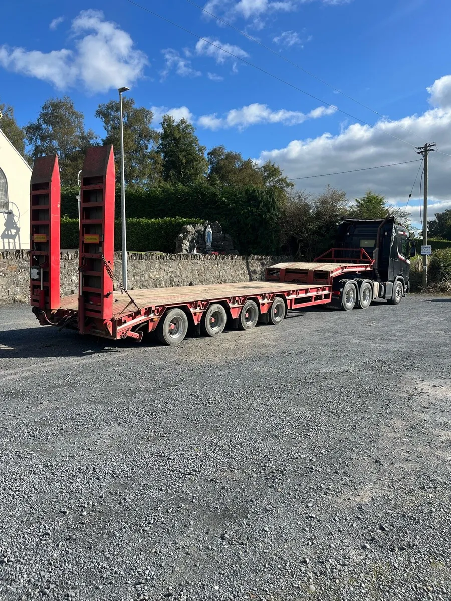 2011 tirsan 4 axle low loader - Image 1