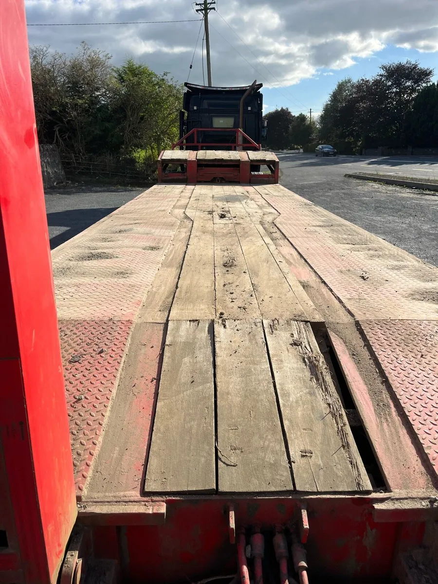 2011 tirsan 4 axle low loader - Image 2