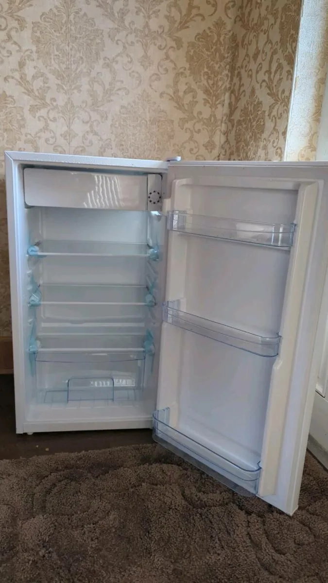 Fridge - Image 2