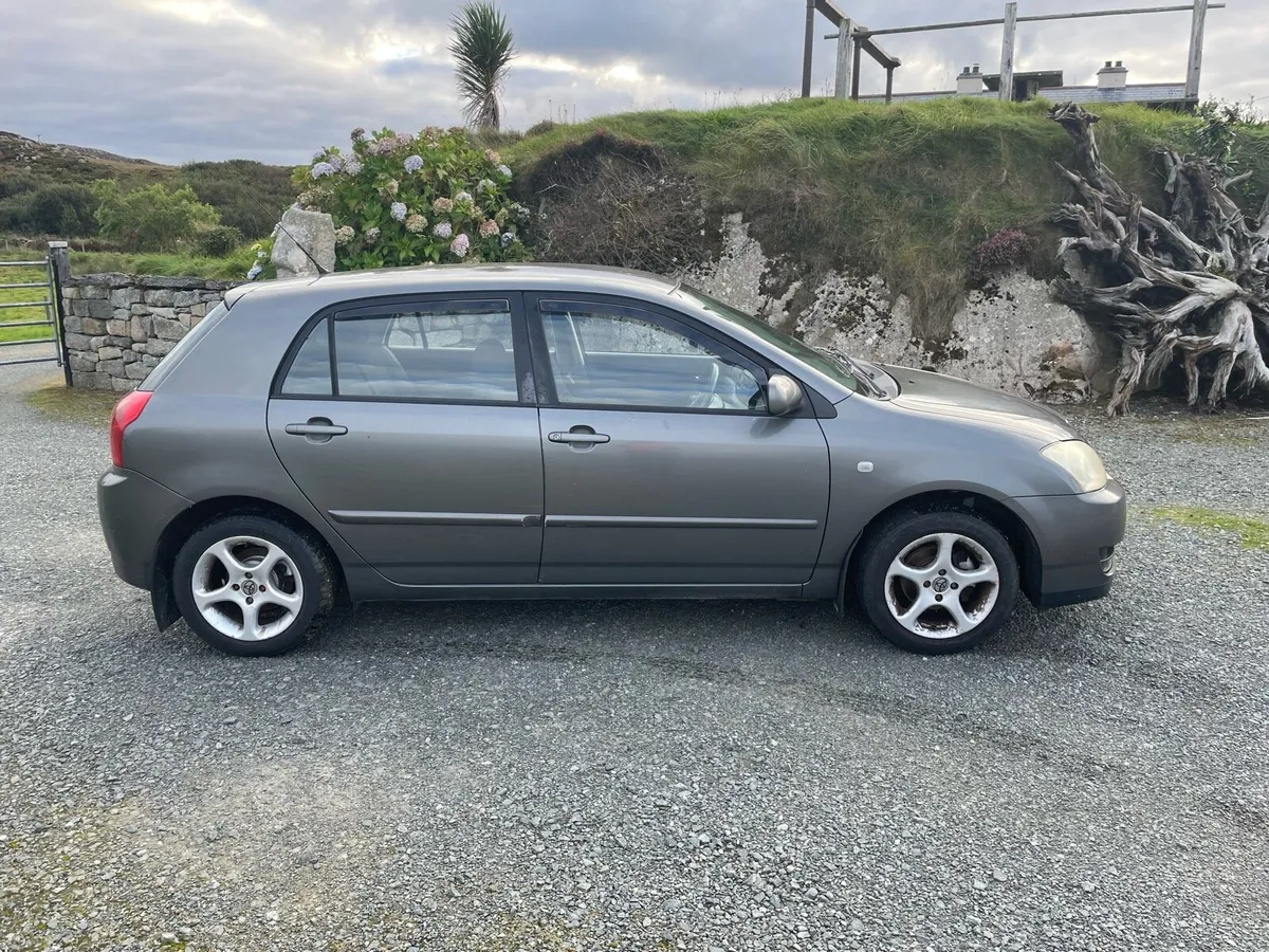 Toyota Corolla E12 - Image 2