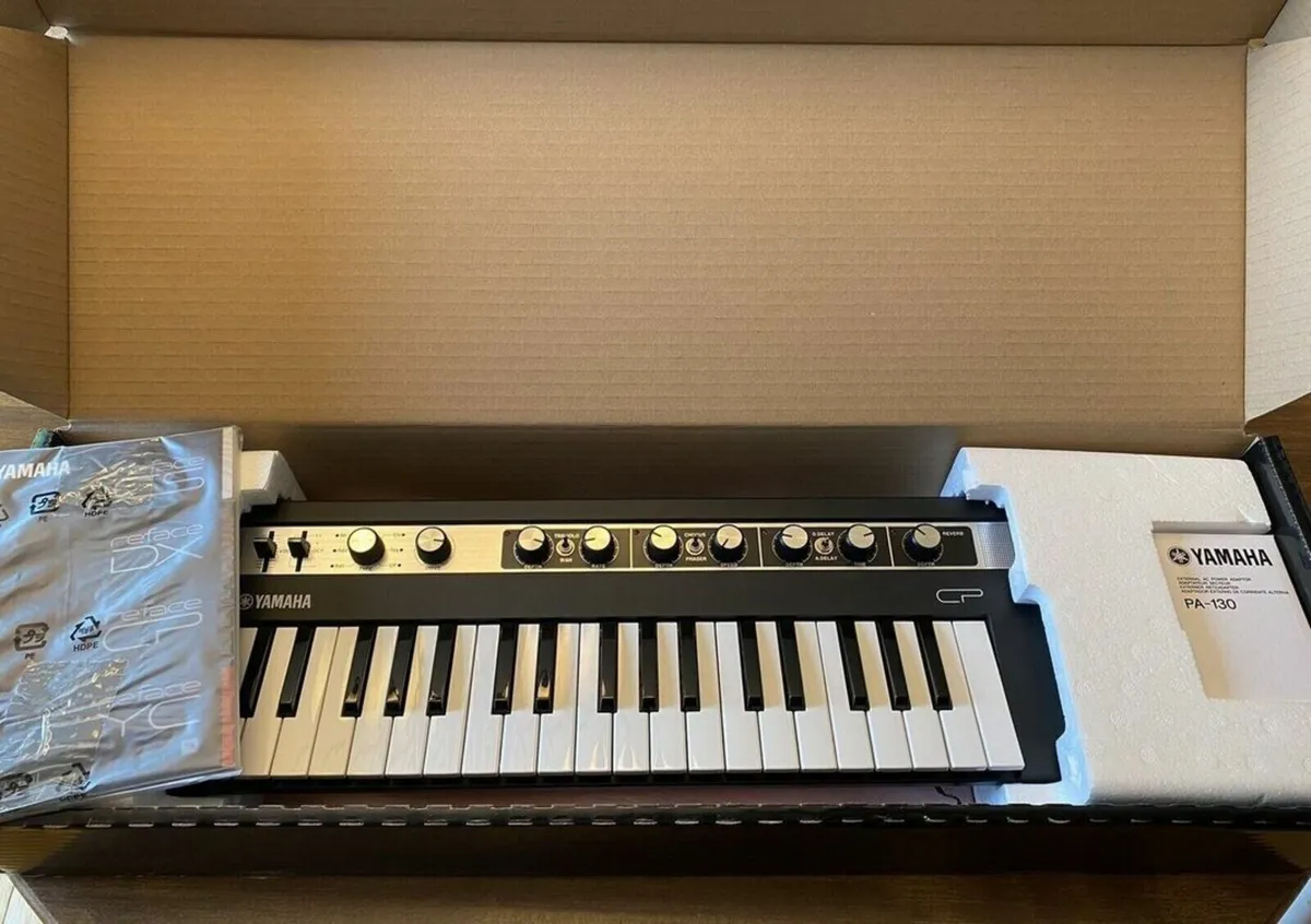 Yamaha Reface CP Electric Piano Like New Boxed - Image 1