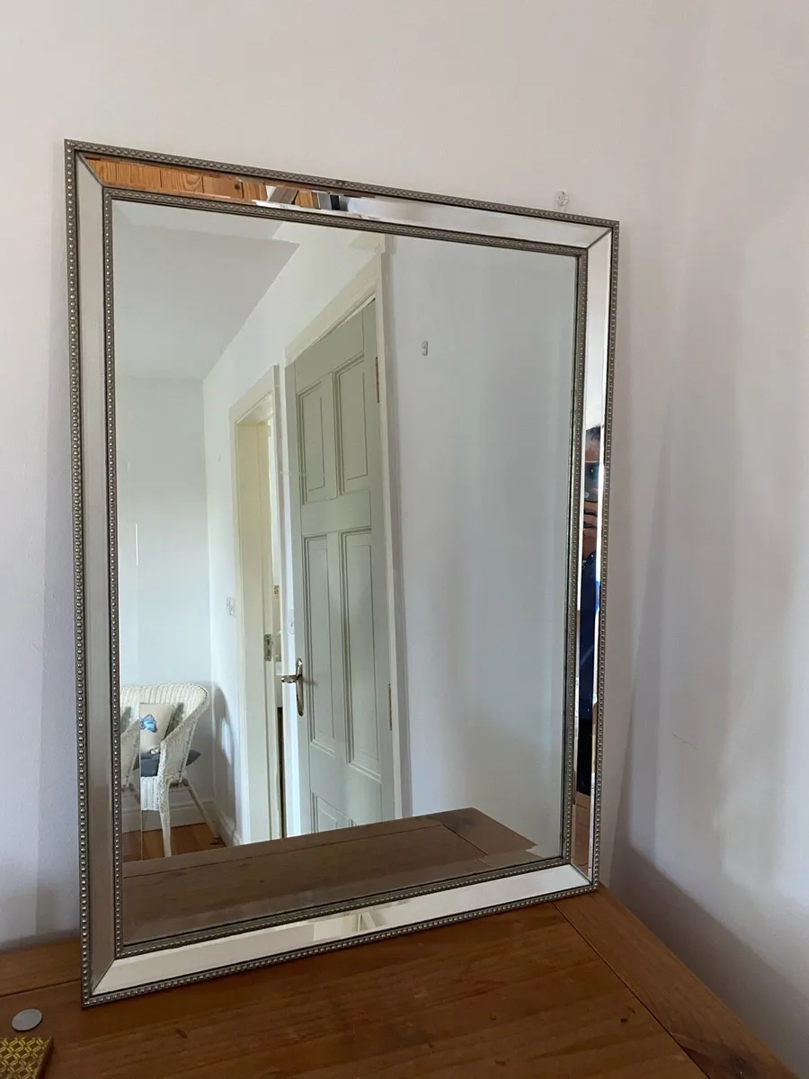 Mirror - Image 2