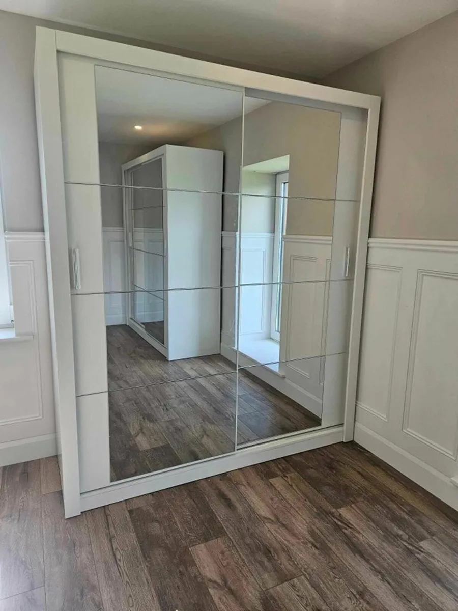 wardrobes - Image 3