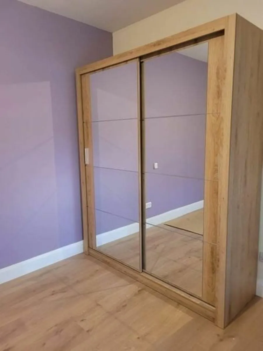 wardrobes - Image 4