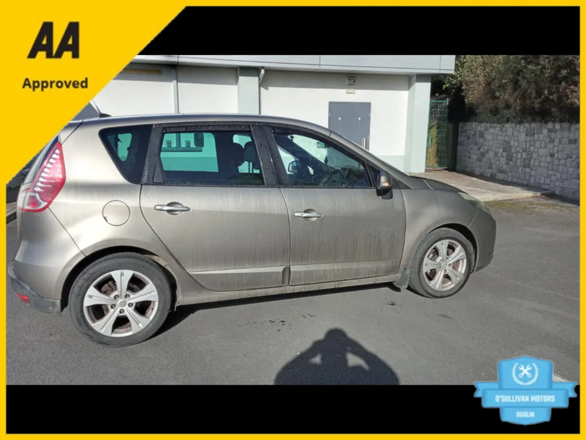Renault Scenic / 2010 / 1.5 DIESEL / MANUAL - Image 4