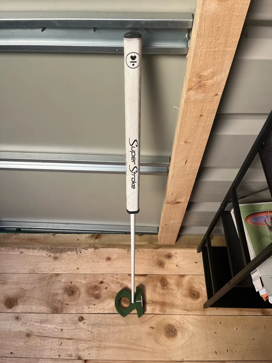 LAB DF3 PUTTER - Image 4