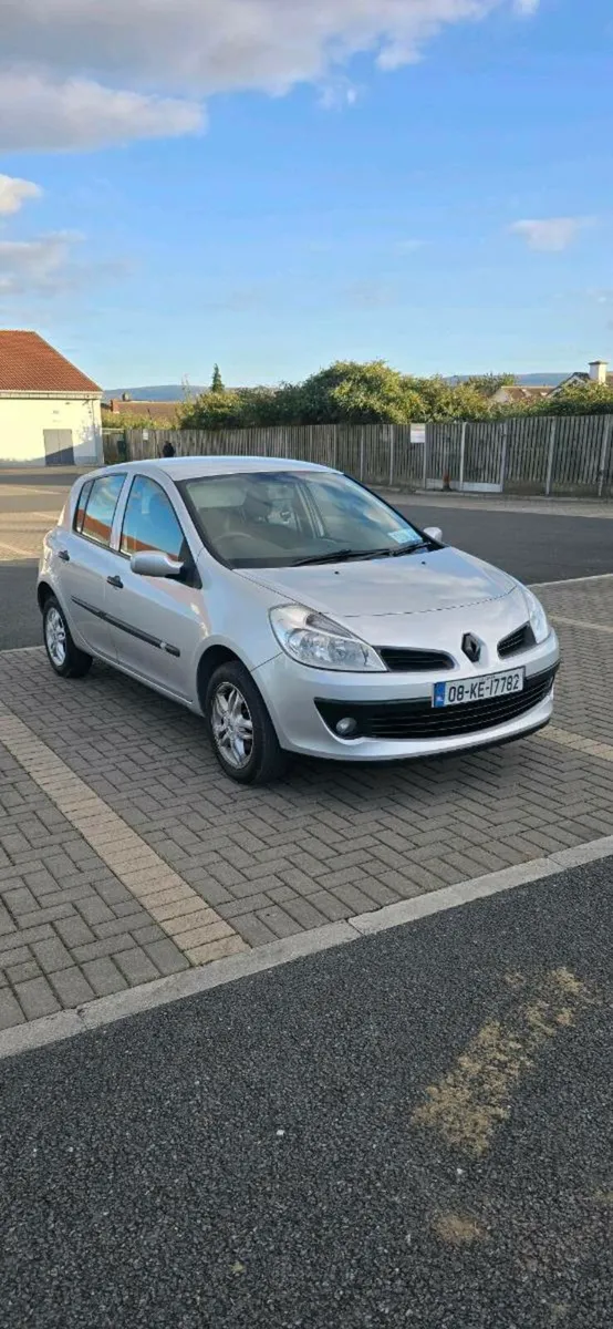 08 clio new nct&tax low miles - Image 1