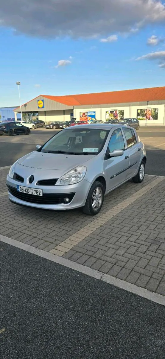 08 clio new nct&tax low miles - Image 2