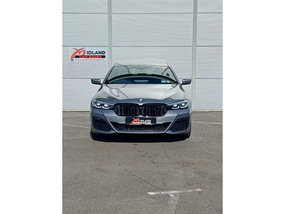 BMW 5-Series 520d  M SPORT MHEV 4DR AUTO - Image 3