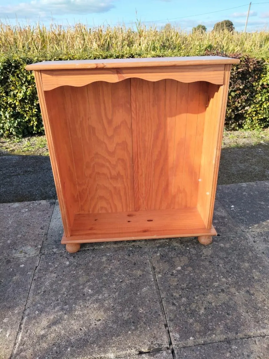 Pine bookcase - Image 1