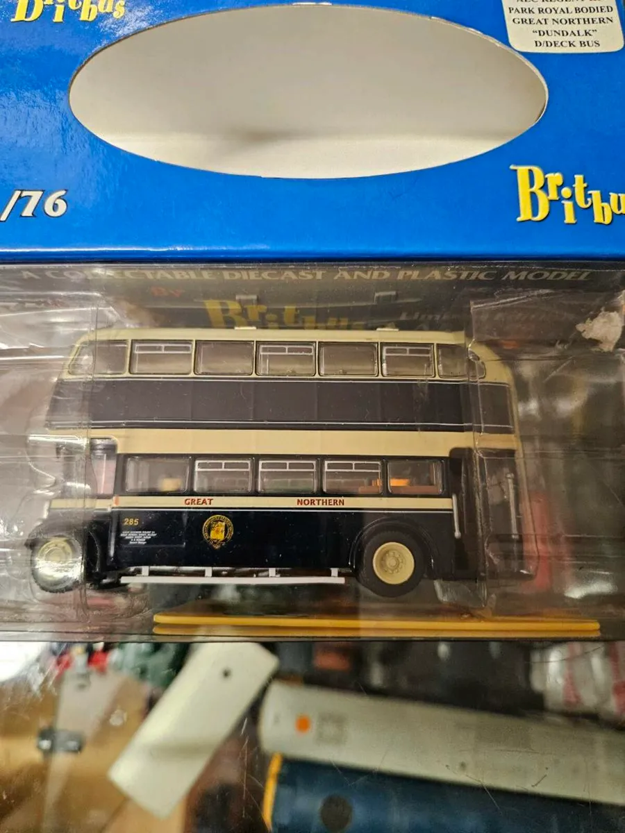 Corgi Britbus Great Northern Dundalk Bus Eireann - Image 3