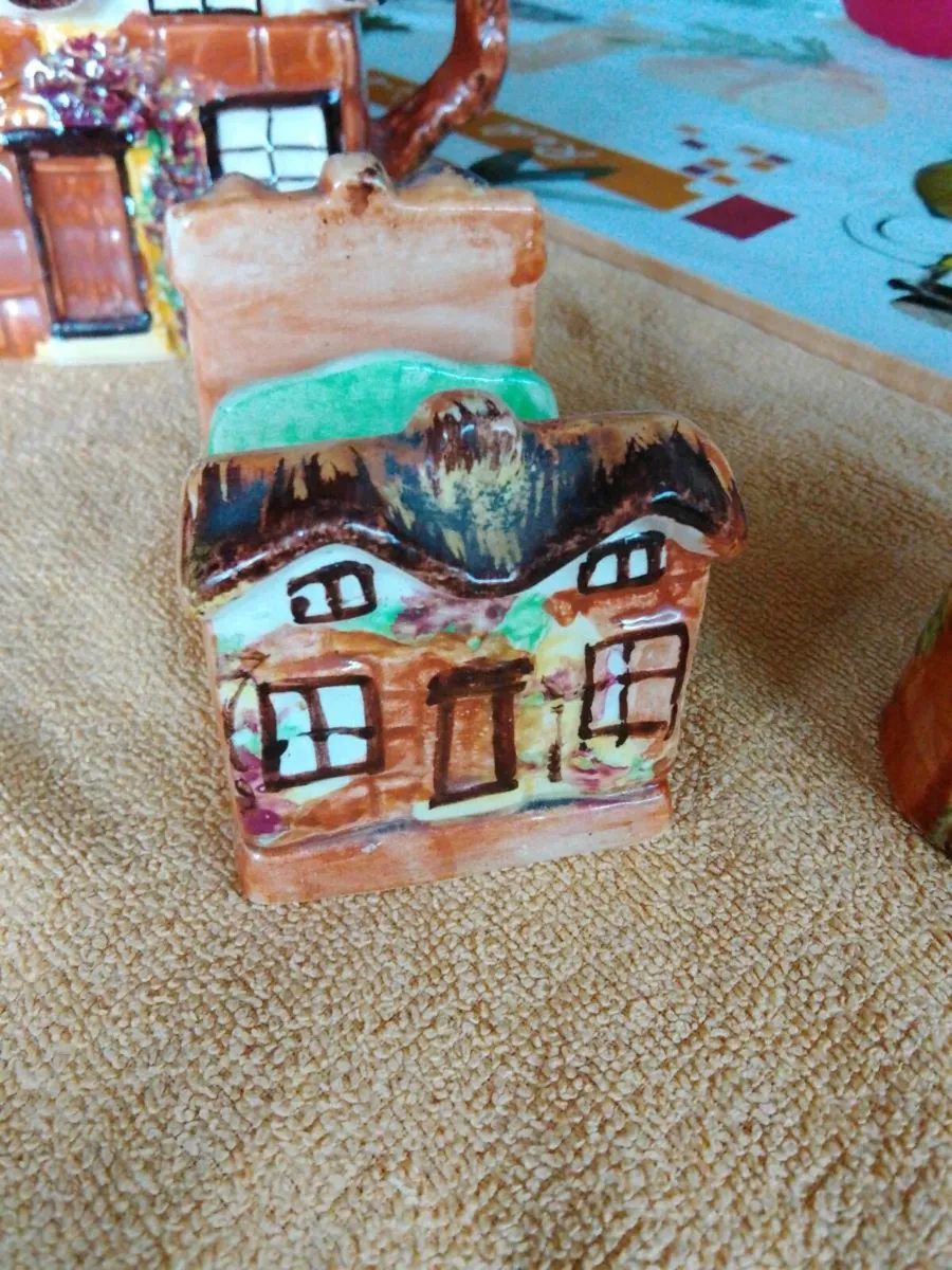 Country cottage ware - Image 3