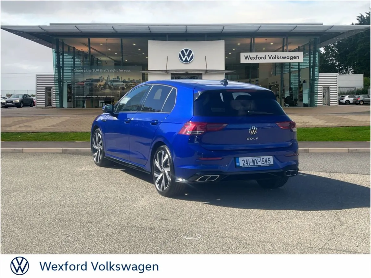 Volkswagen Golf R-line 2.0tdi 150HP Manual - Image 4