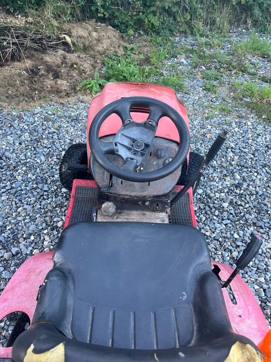 Ride on tractor mower - Image 4