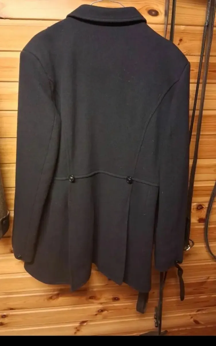 Ladies hunting coat - Image 2