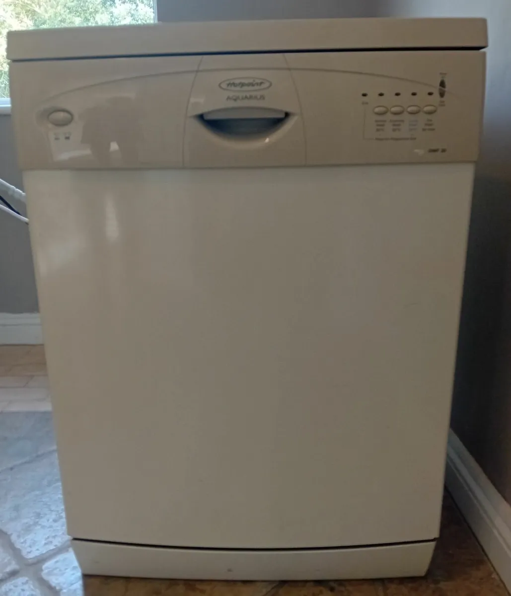 Dishwasher - Image 1
