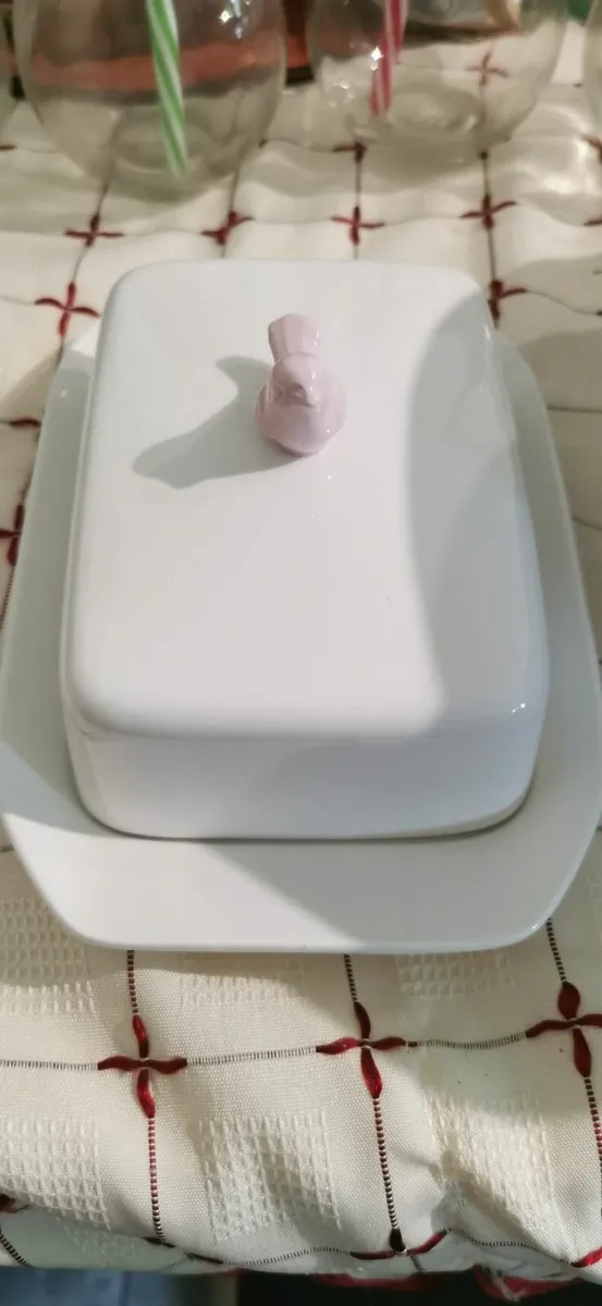 Butter dish - Image 1