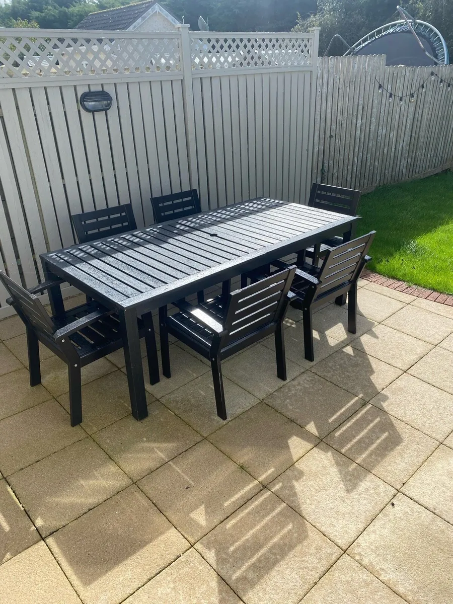 Garden table and 6 chairs - Image 4