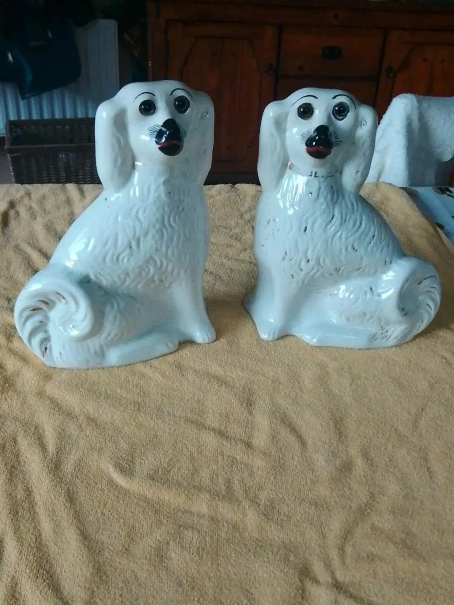Two Victorian rare dogs - Image 1