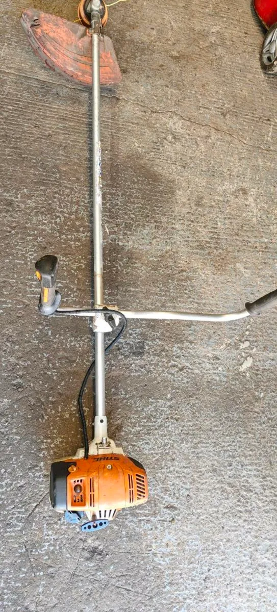 Stihl grass trimmer - Image 1