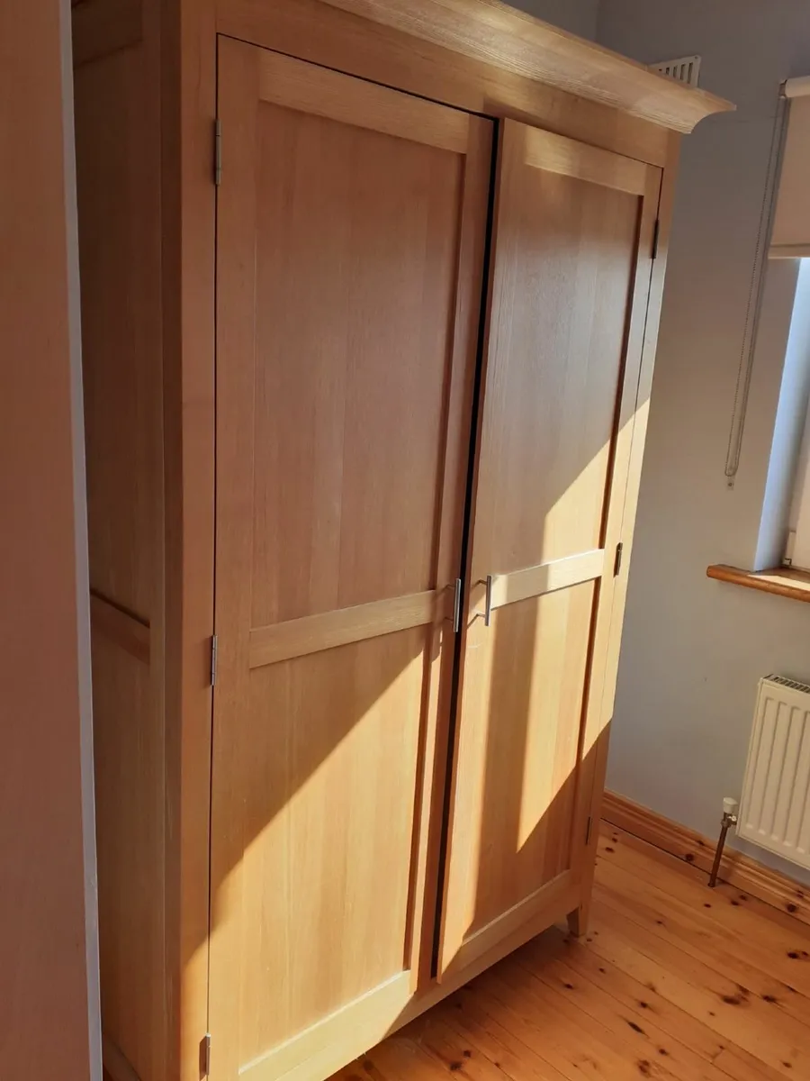 Solid wood wardrobe - Image 1
