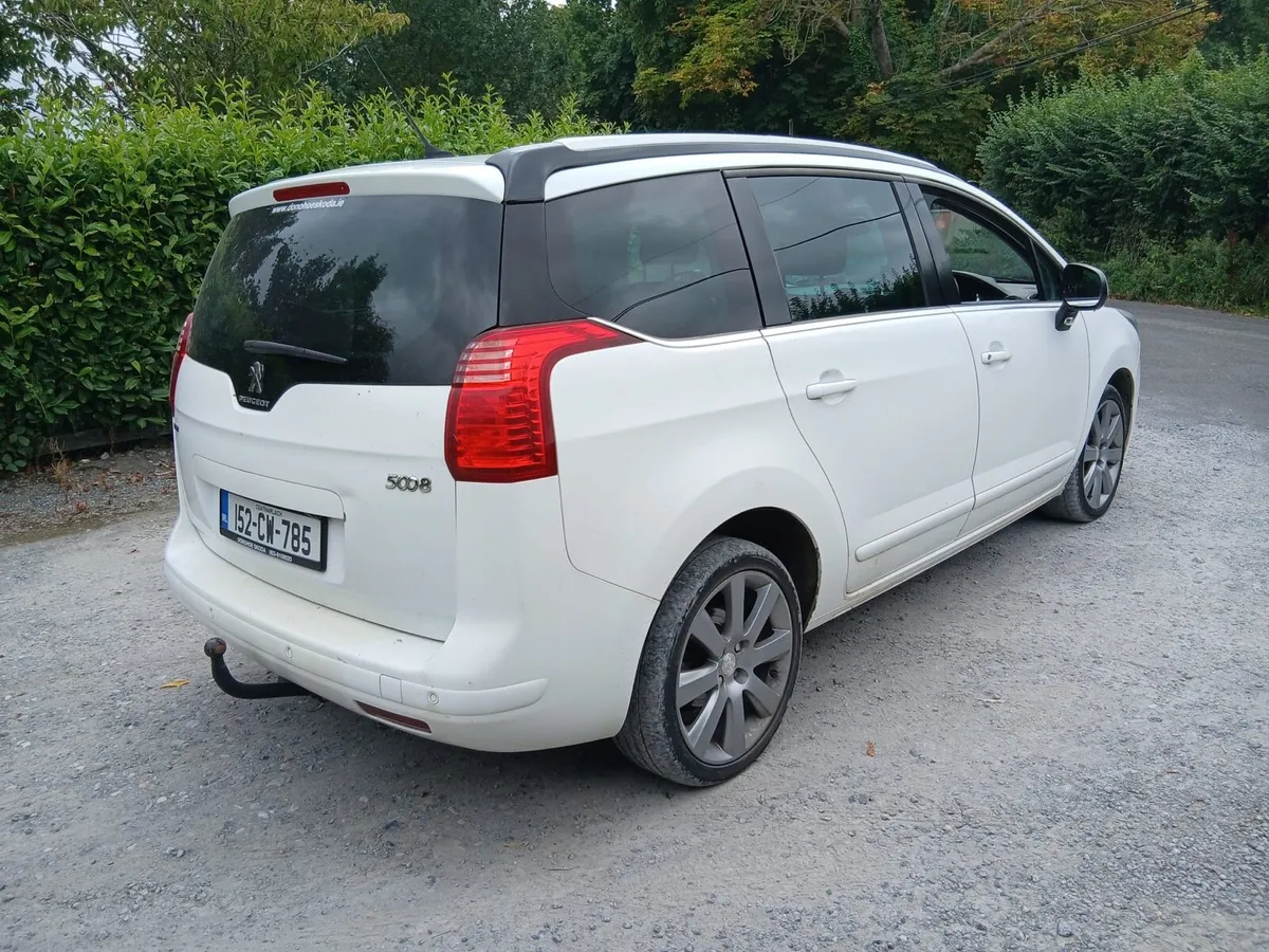 2015 Peugeot 5008 - Image 2