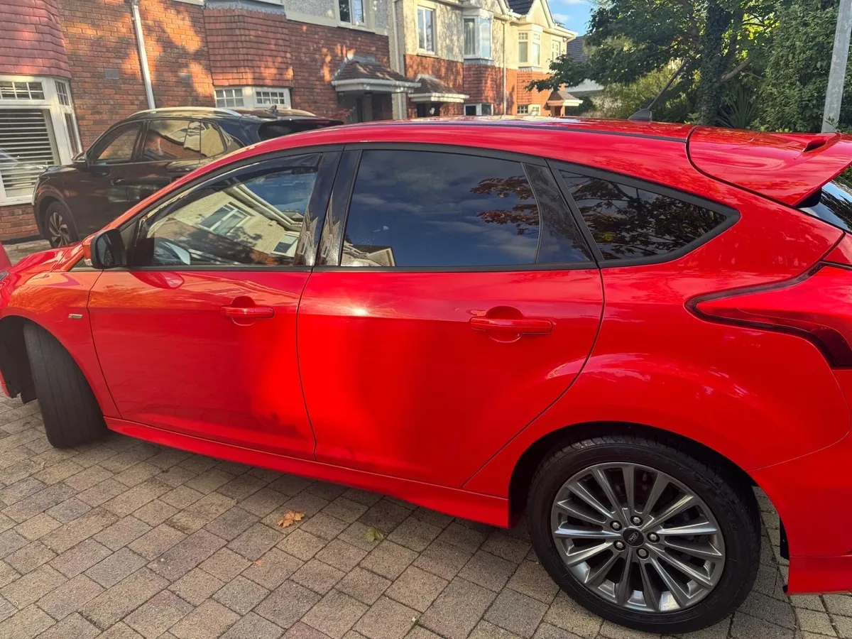 Ford Focus ST line - Image 4