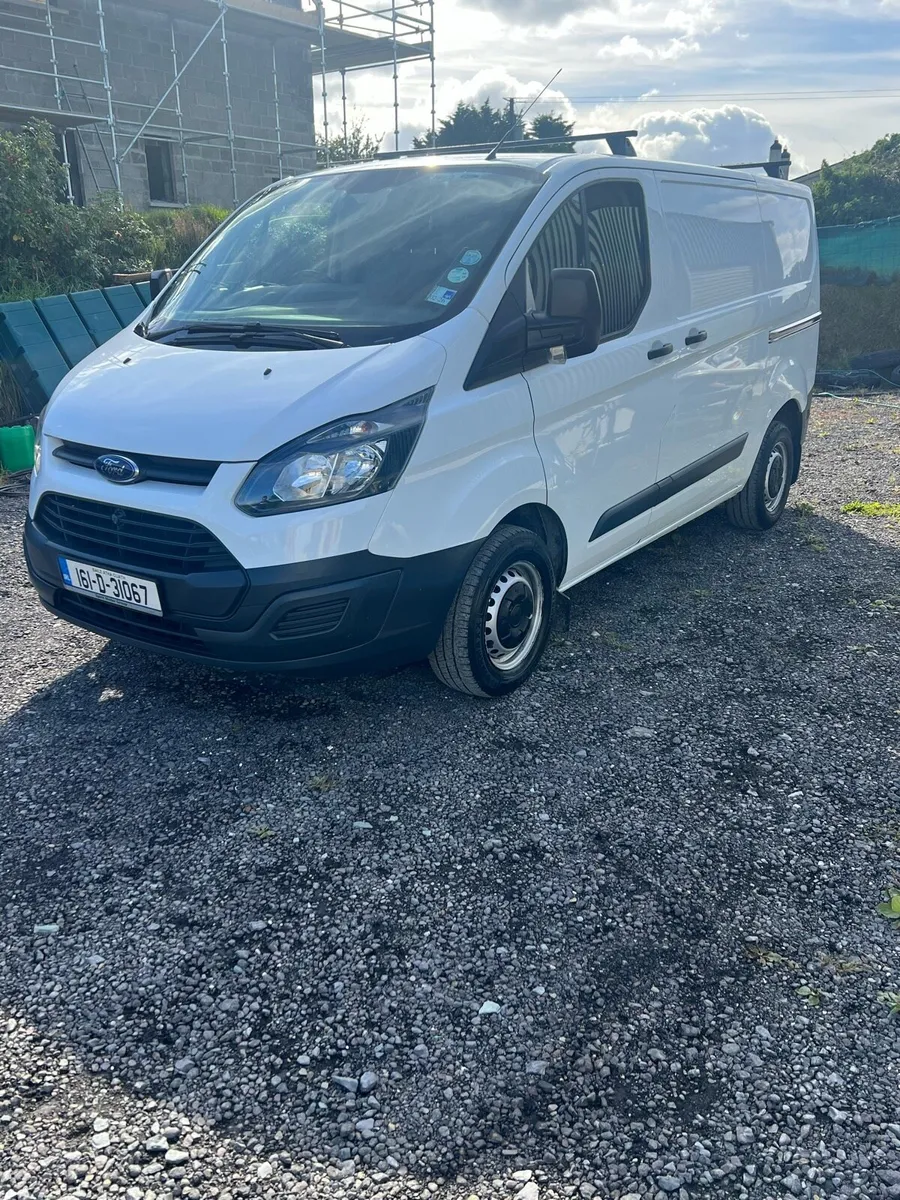 Ford Transit Custom - Image 1
