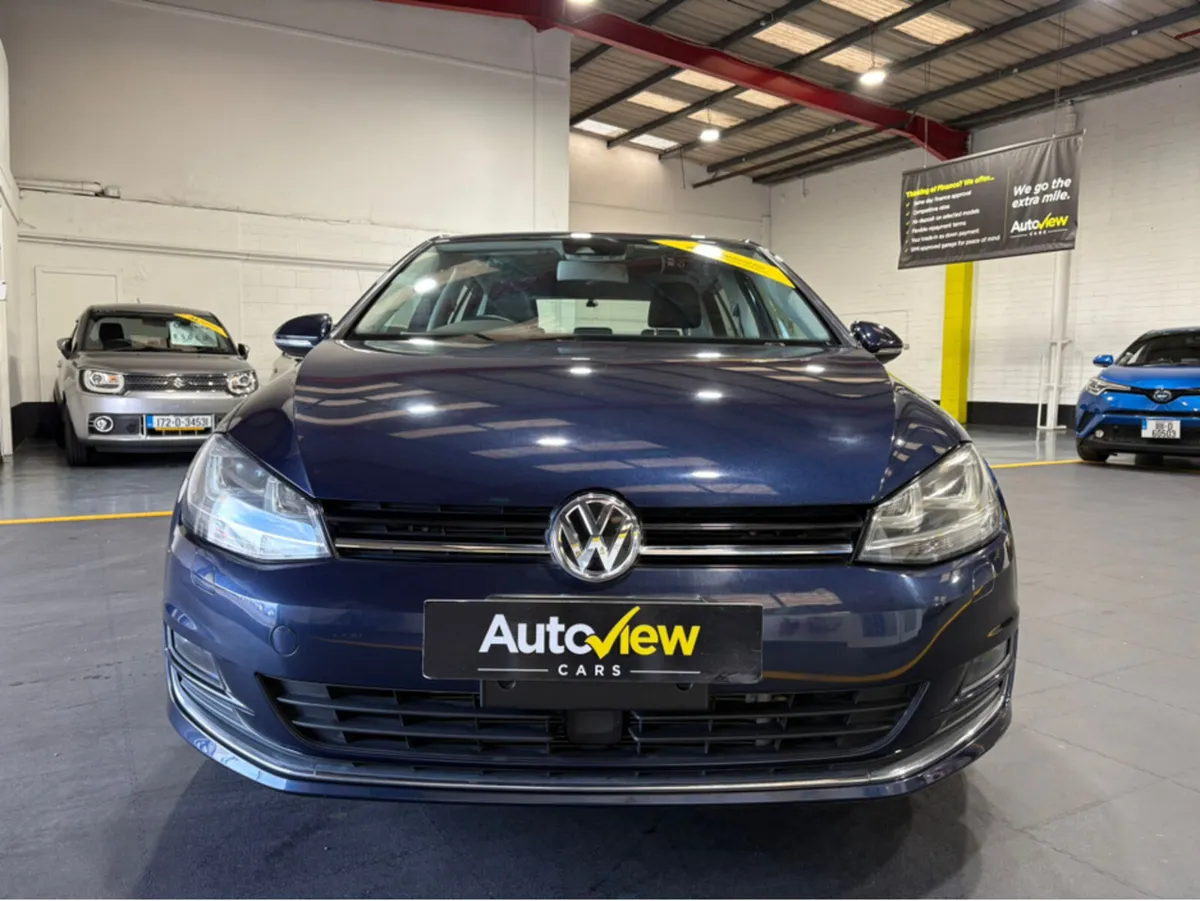 Volkswagen Golf 1.4 Highline. AA APPROVED // FINAN - Image 2