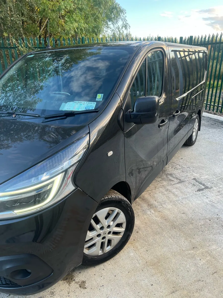 Renault trafic sport - Image 2