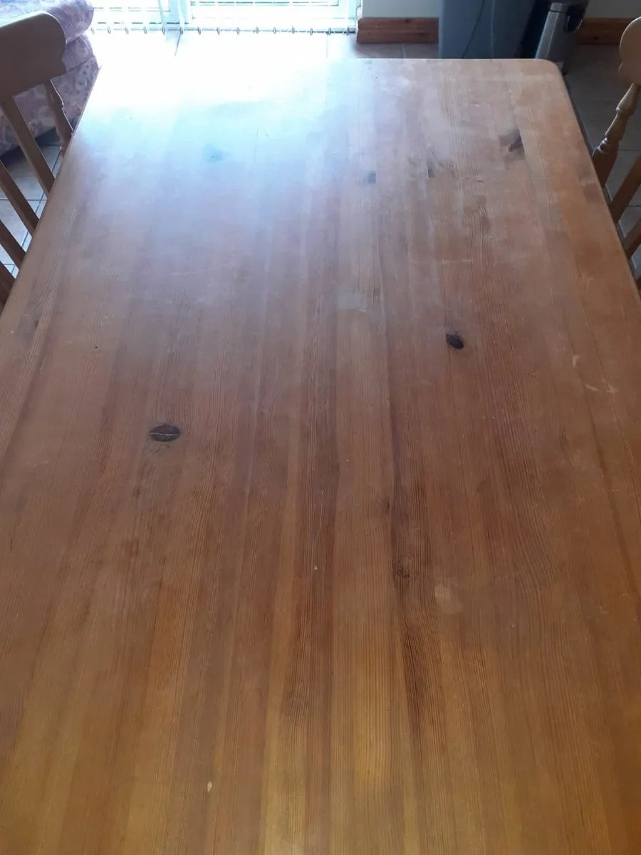 Pine Table and Chairs (4) - Image 1