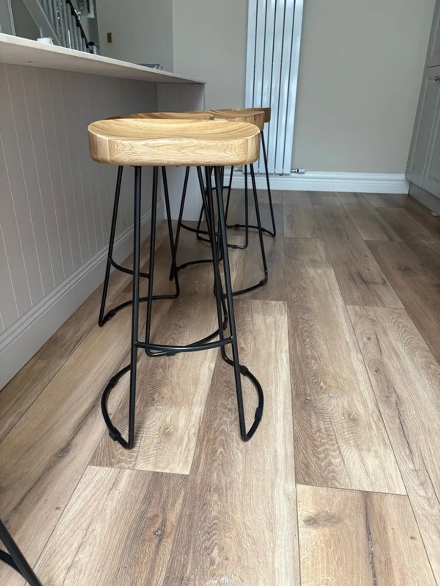 Kitchen Island Stools x 3 - Image 2