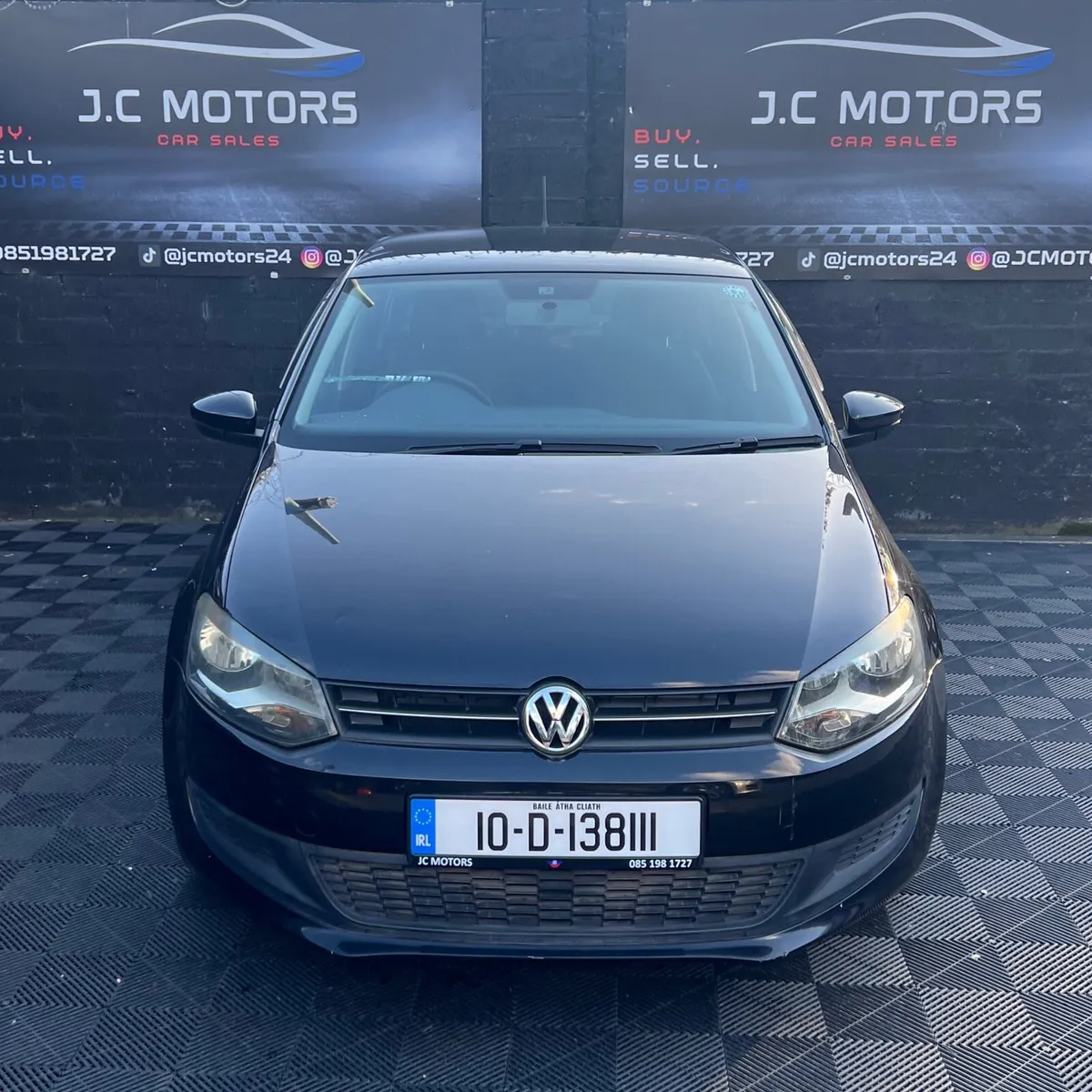 2010 VW Polo (Low KM) Automatic - Image 2