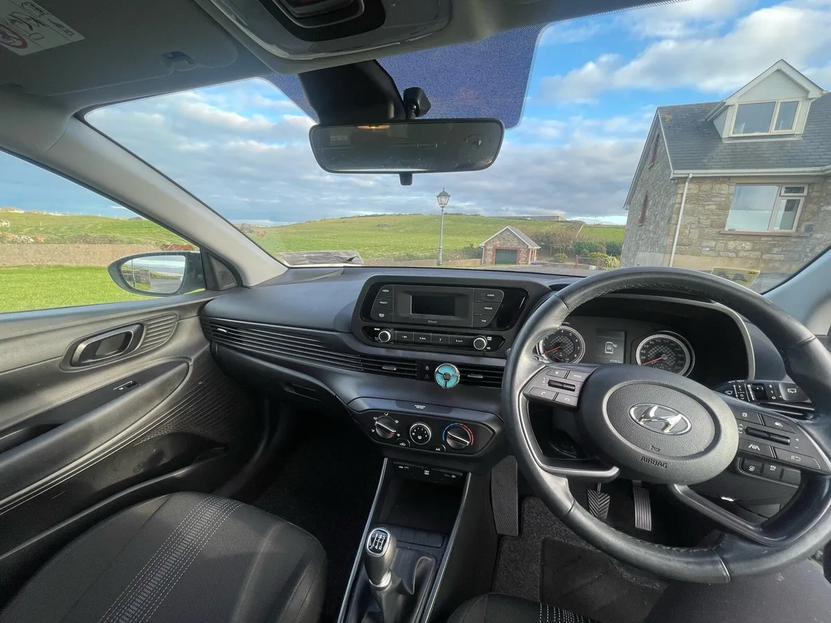 212 Hyundai i20 - Image 4