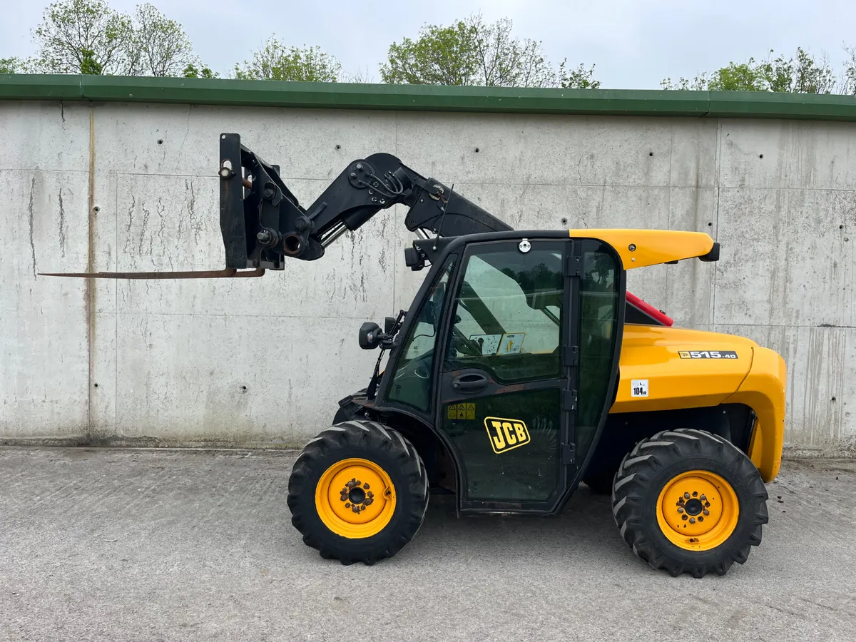 JCB 515-40 (Small Telehandler) - Image 2
