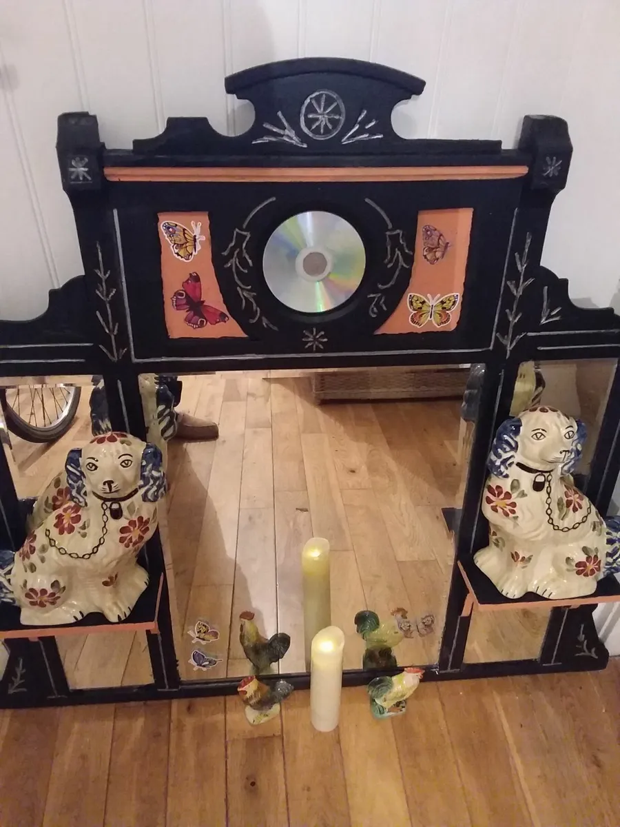 Cottage over mantel - Image 1