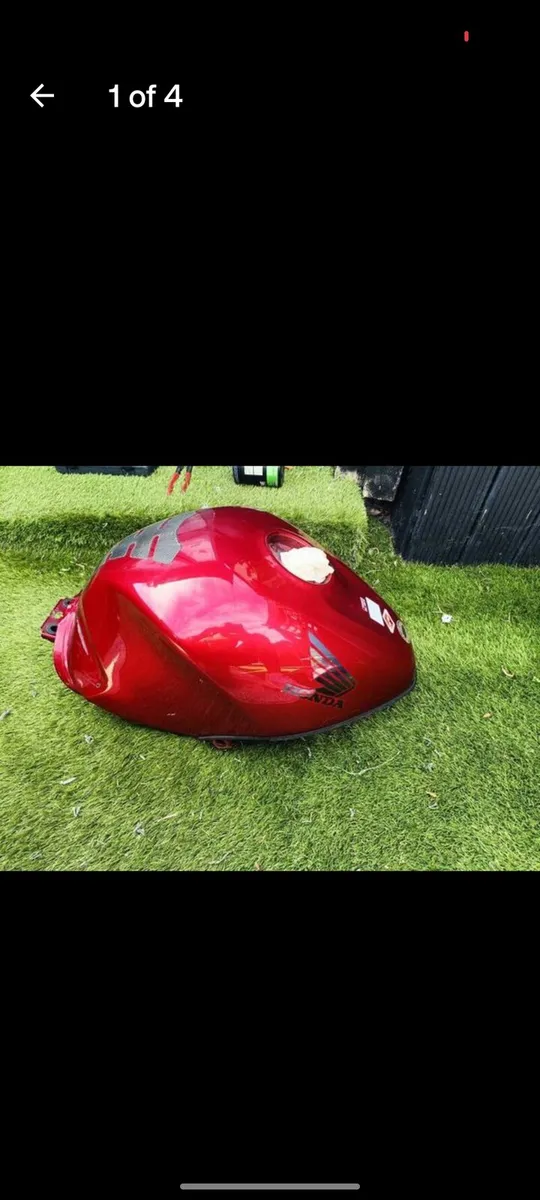 CBR blackbird tank and panels - Image 3